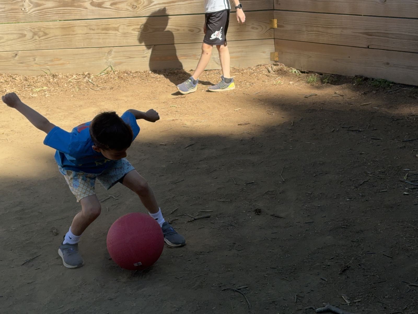 Welcome to Gaga Ball Thiago