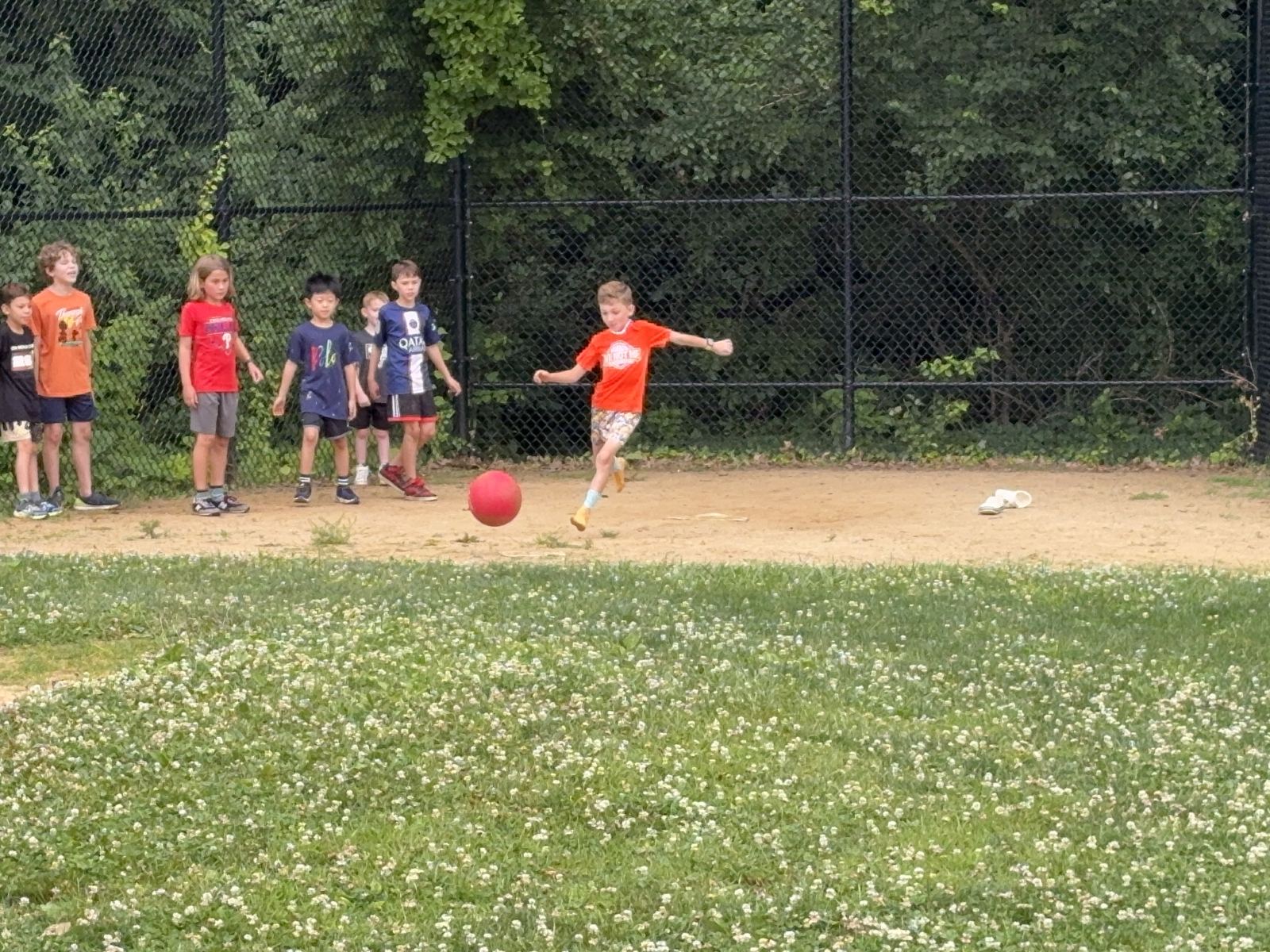 Brady B getting in on the hitting